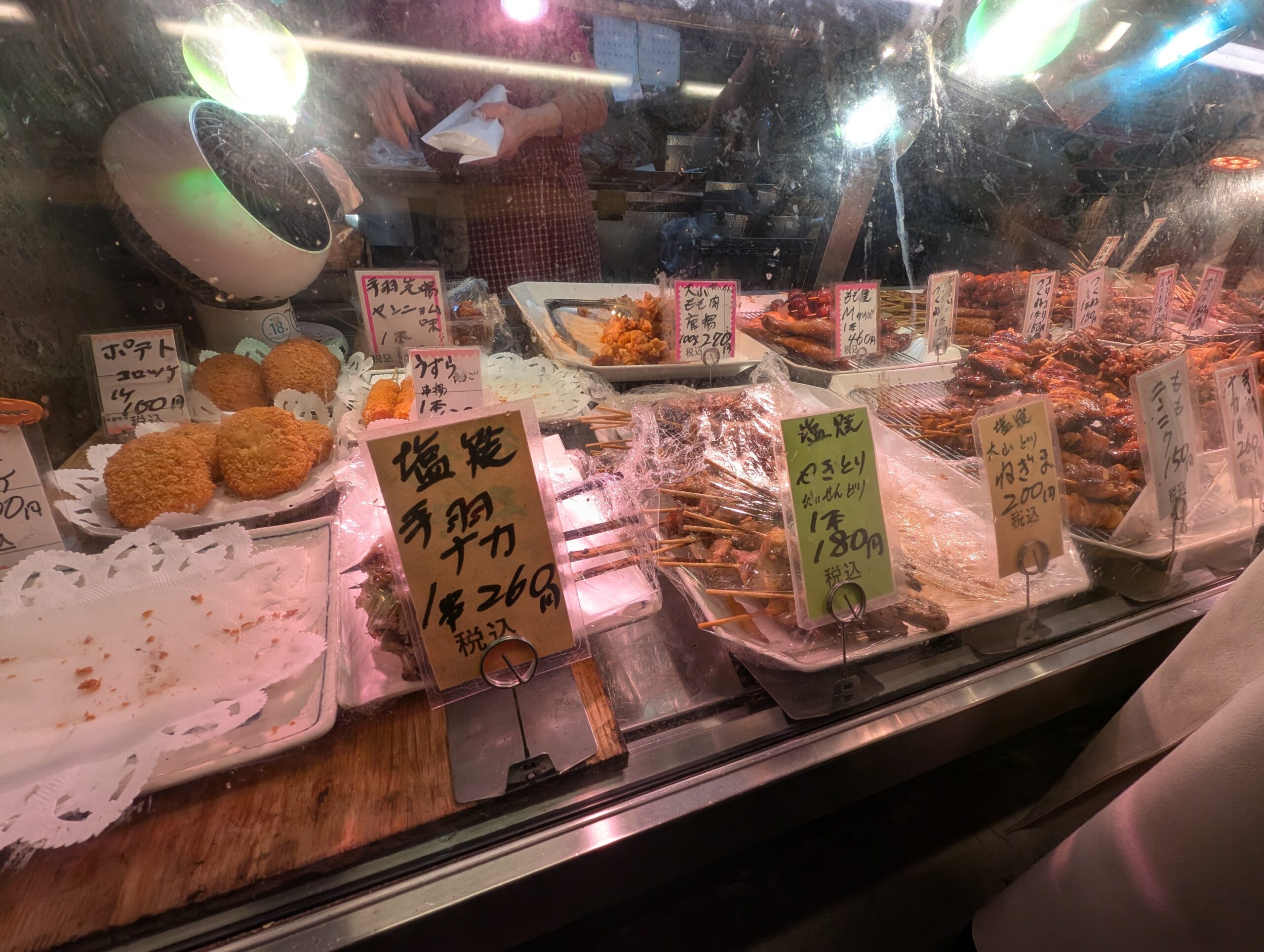 鳥一商店（阿佐ヶ谷）焼き鳥屋さんのショーケース1
