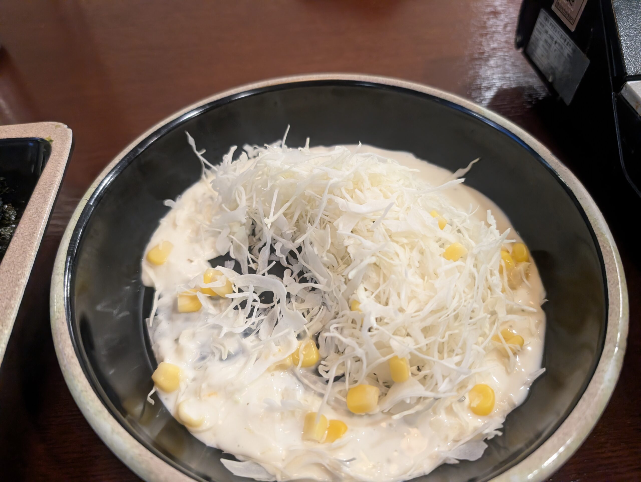 サウィ食堂のサラダ