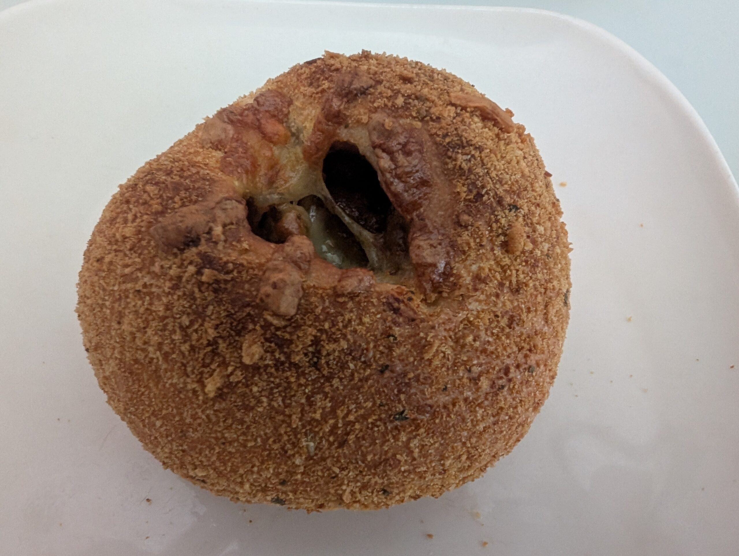 HALU GIORNALE 新高円寺店の焼きカレーパン実食写真