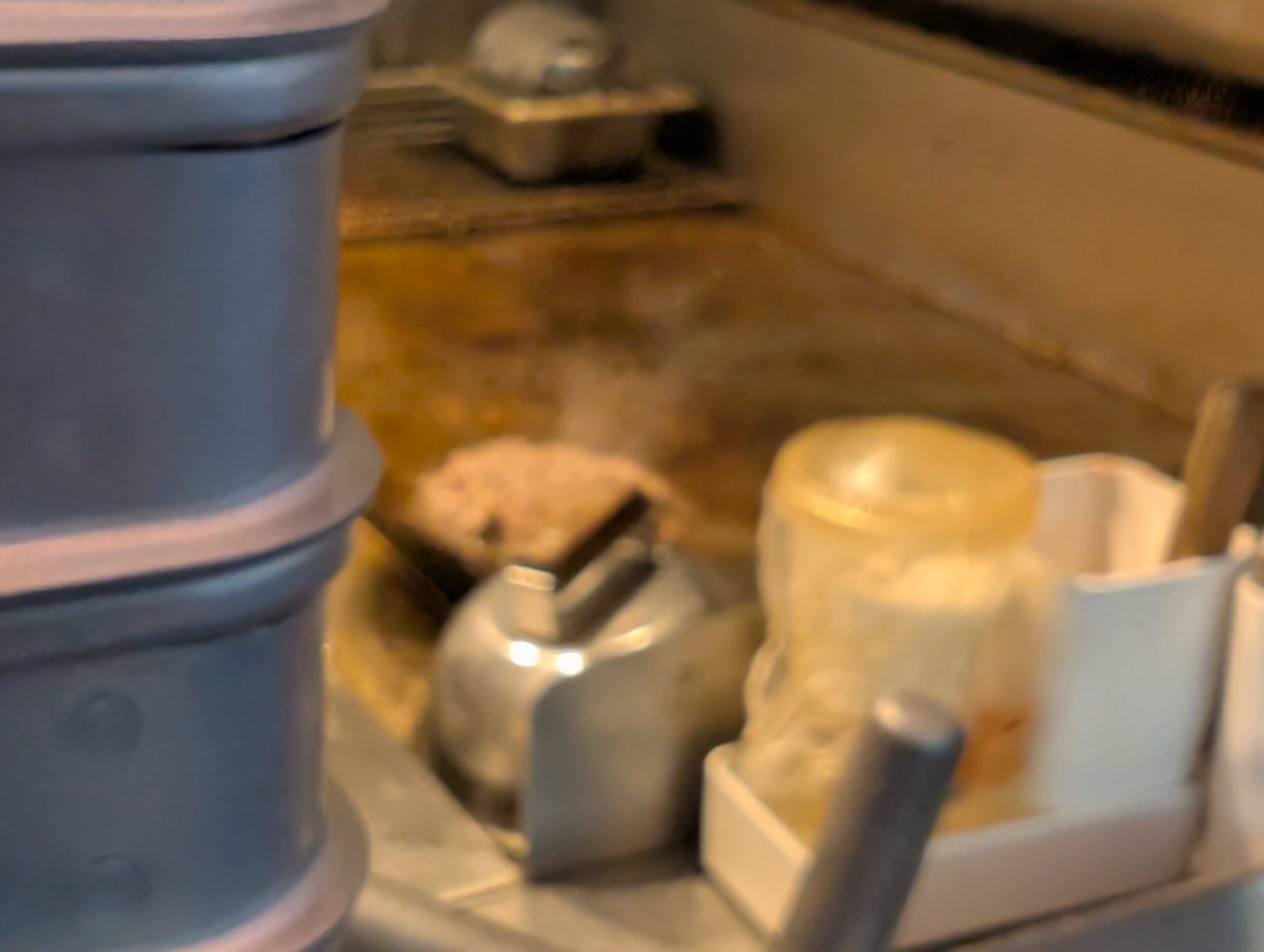 JB's BURGER代々木で蓋を取った後のパテ