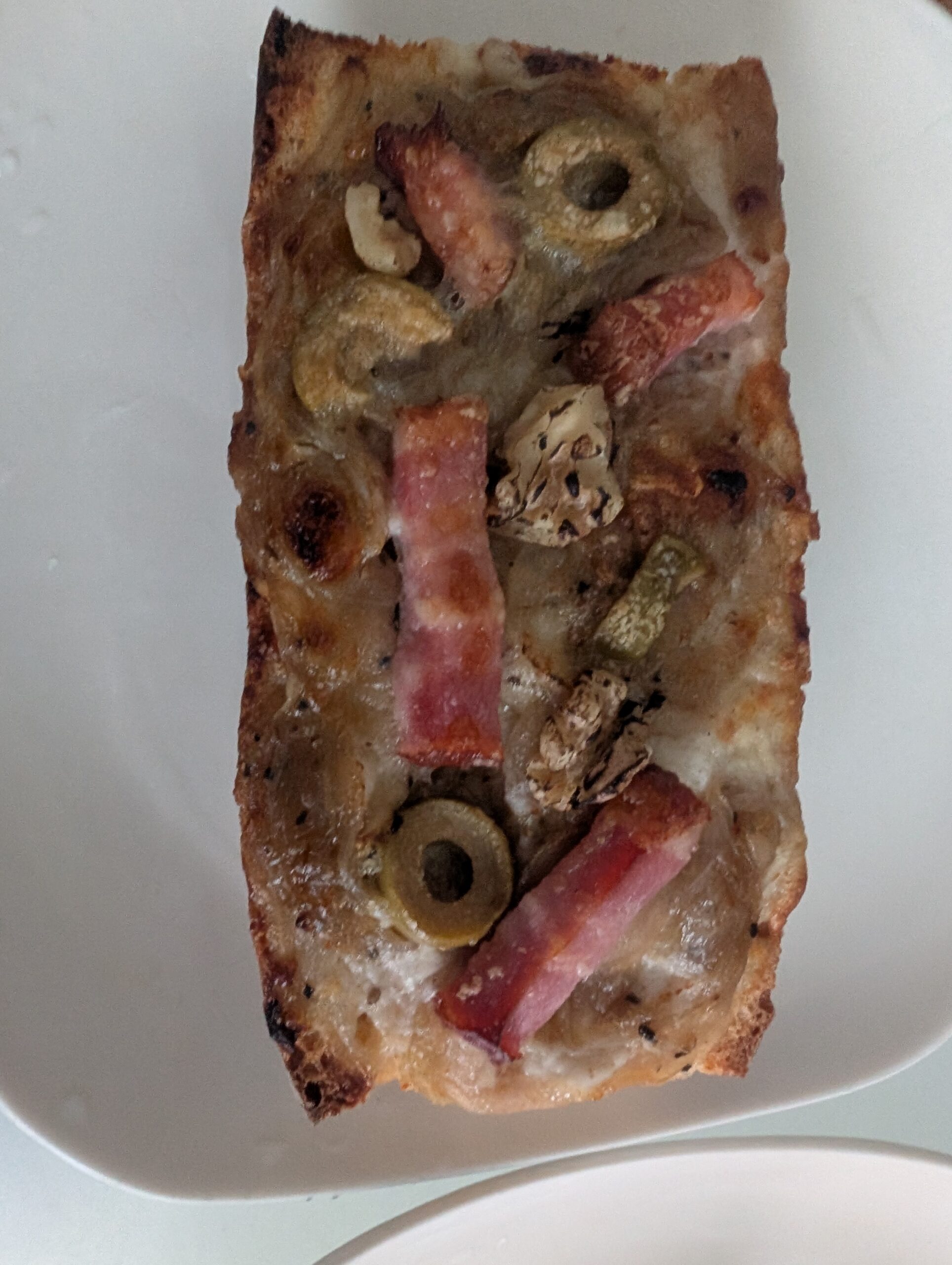 ベーカリー兎座LEPUSの新玉ねぎのタルティーヌ実食写真1